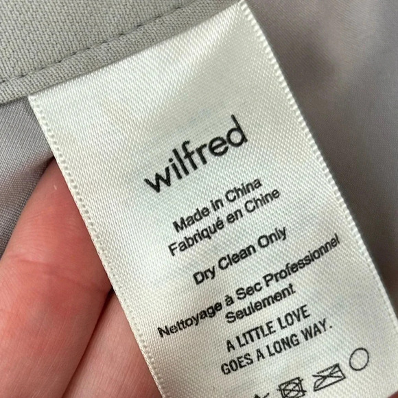 Aritzia Wilfred Arbre Shorts High rise waist scalloped hem Crepe Gray Size 2 - Picture 9 of 14